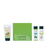 Daily skin care essential gift kit